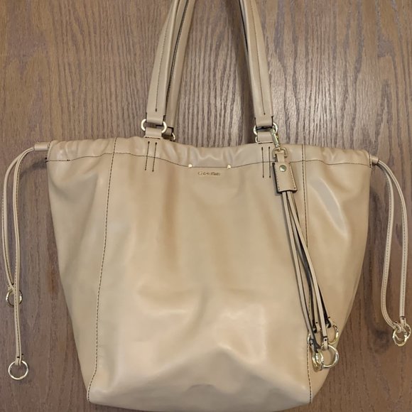 Calvin Klein Beige Tote Handbag - Picture 1 of 6